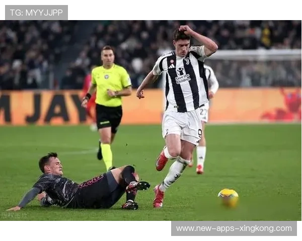 尤文弗拉霍维奇禁区内抢点补射完成制胜一球